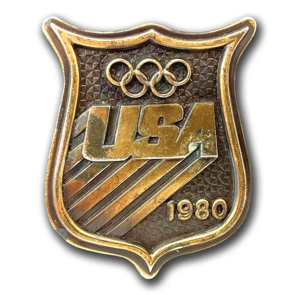Belt Buckle 1980 USA Olympics The XIII Olympic Winter‎ Games Gold Color USA